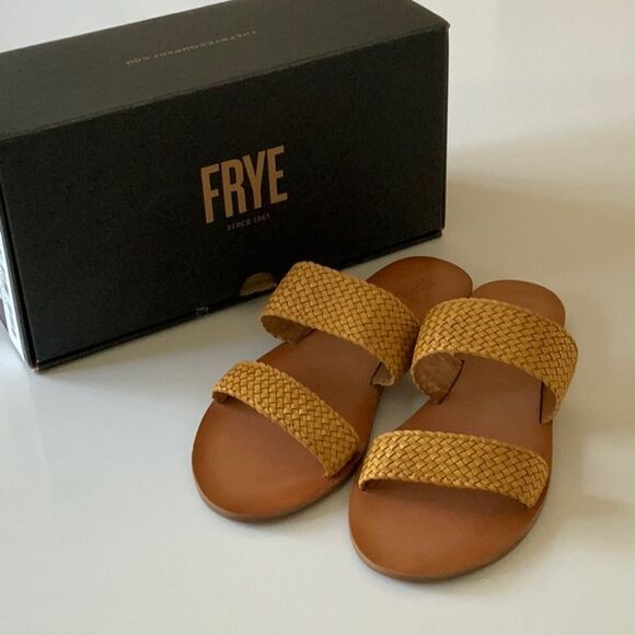 FRYE Ruth Woven Sandals Flats - Picture 1 of 6